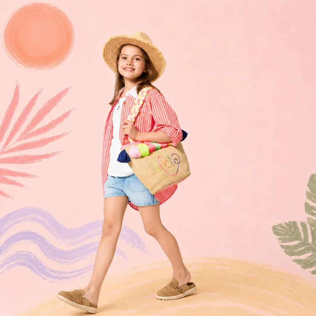 ATLR Paris visual: a girl in a straw hat and striped shirt carrying a woven beach bag